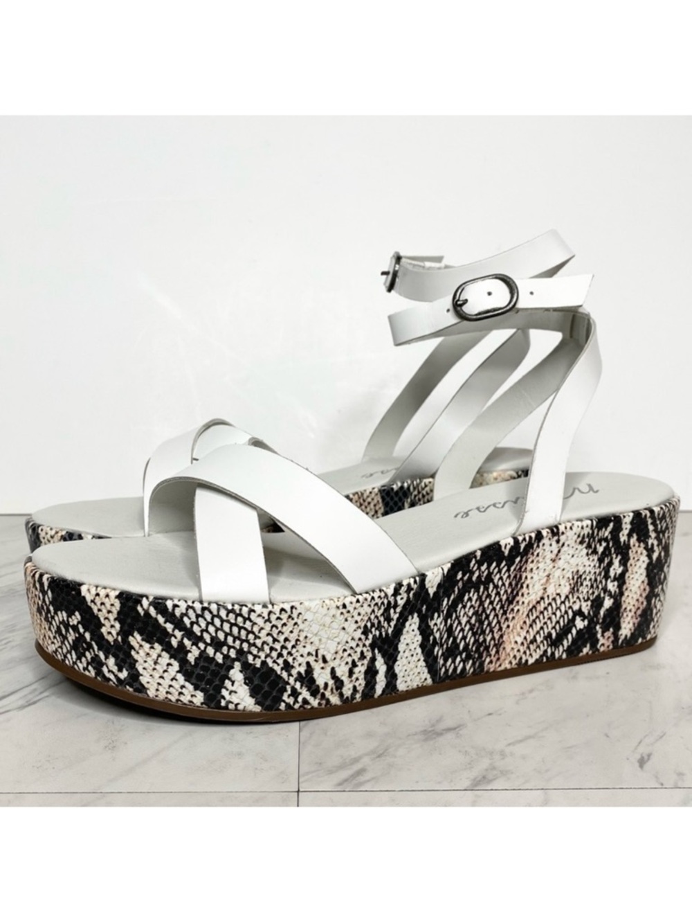 Matisse Sure Thing Platform Strappy Snake Leather Sandal 9M